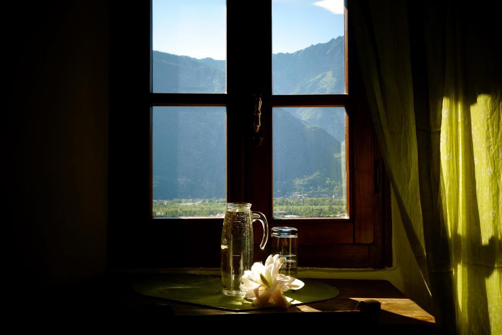 Bed & Breakfast Uvablu Trontano Luaran gambar